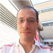 Profesor de primaria da clases de todas las asignaturas excepto francés desde 1 EP hasta 4 ESO